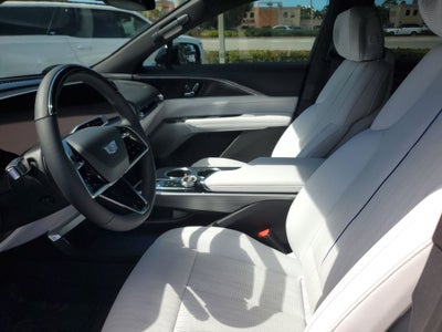 2024 Cadillac LYRIQ Sport 2