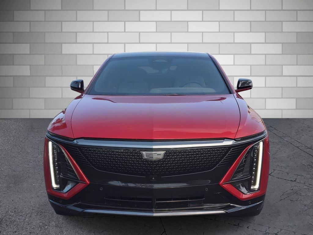 2024 Cadillac LYRIQ Sport 2