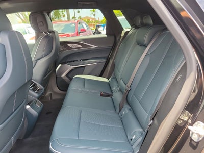 2024 Cadillac LYRIQ Sport 3