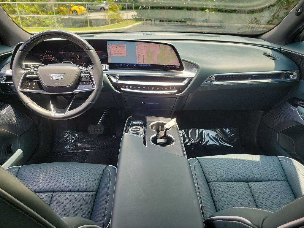 2024 Cadillac LYRIQ Sport 3