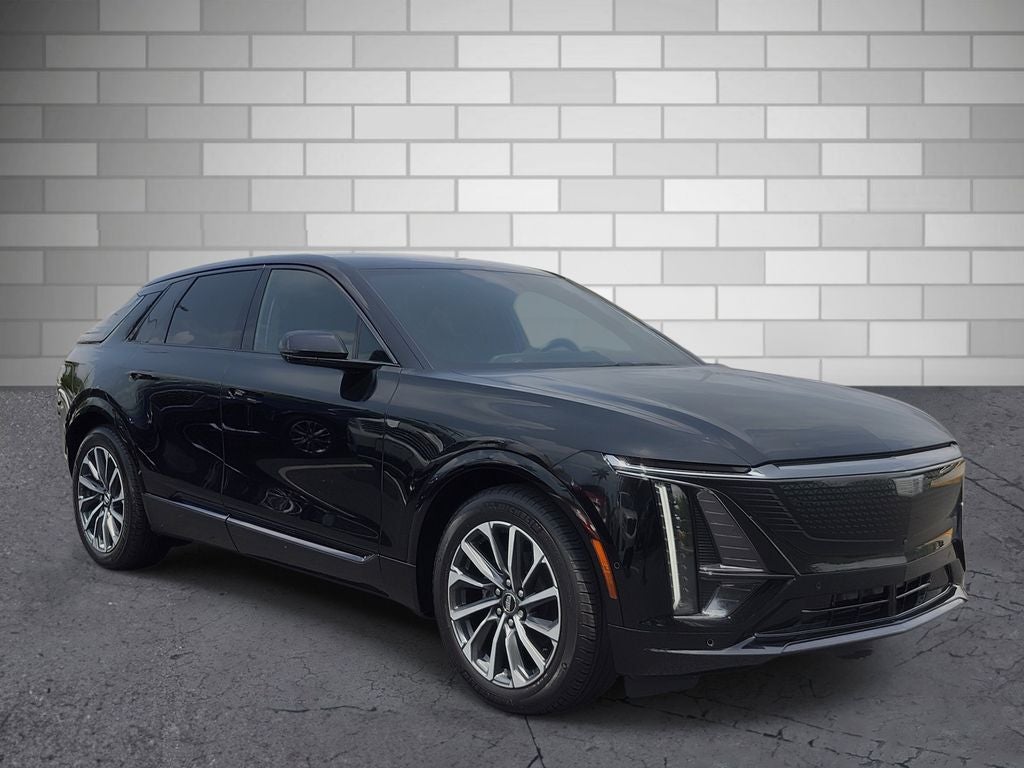 2024 Cadillac LYRIQ Sport 3