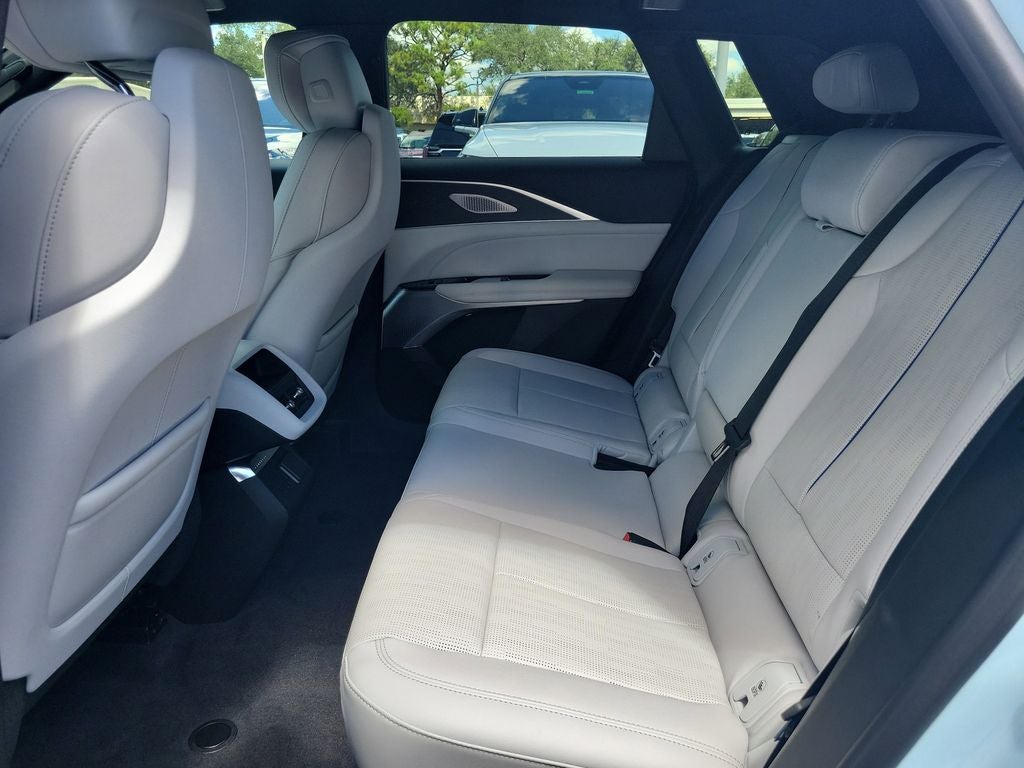 2026 Cadillac LYRIQ Premium Sport