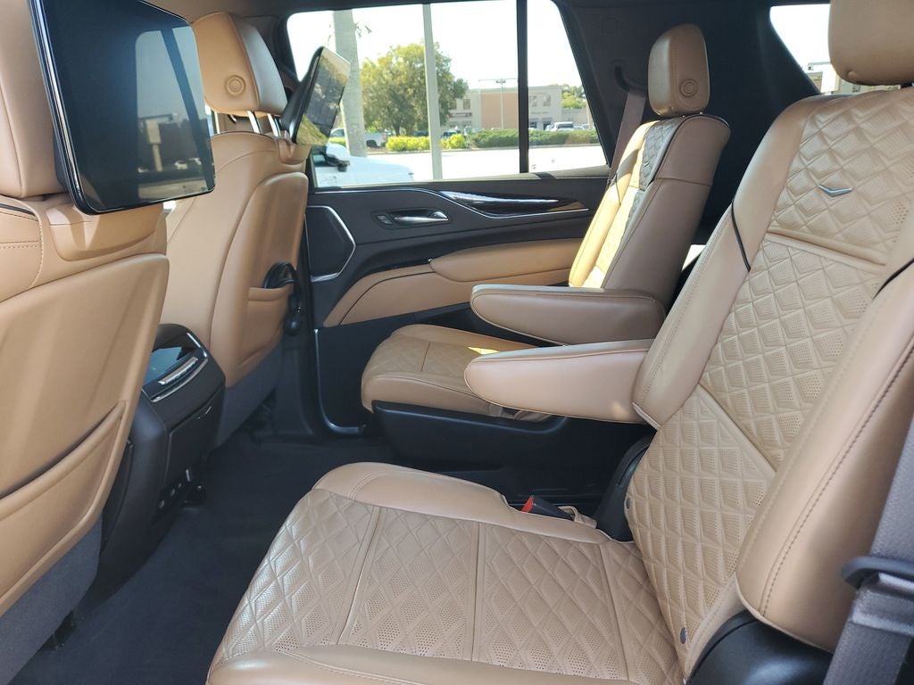 2021 Cadillac Escalade Premium Luxury