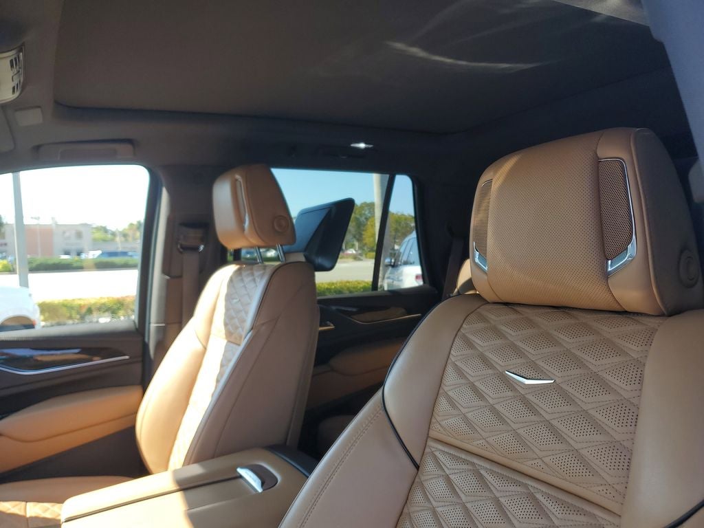 2021 Cadillac Escalade Premium Luxury