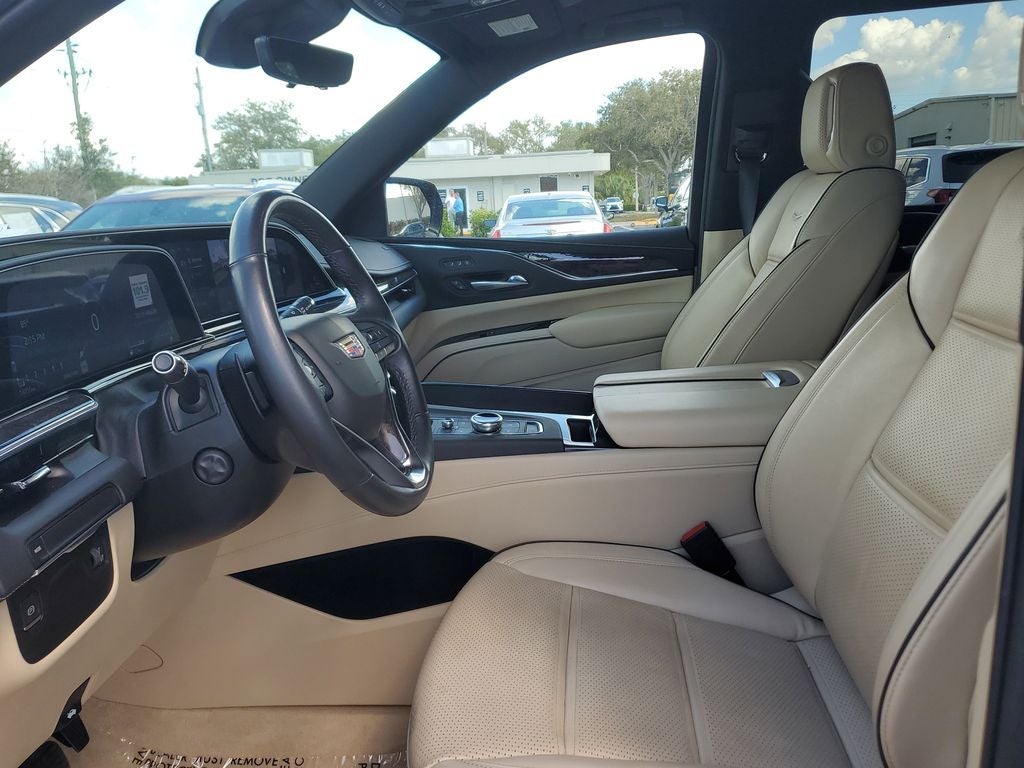 2021 Cadillac Escalade ESV Premium Luxury