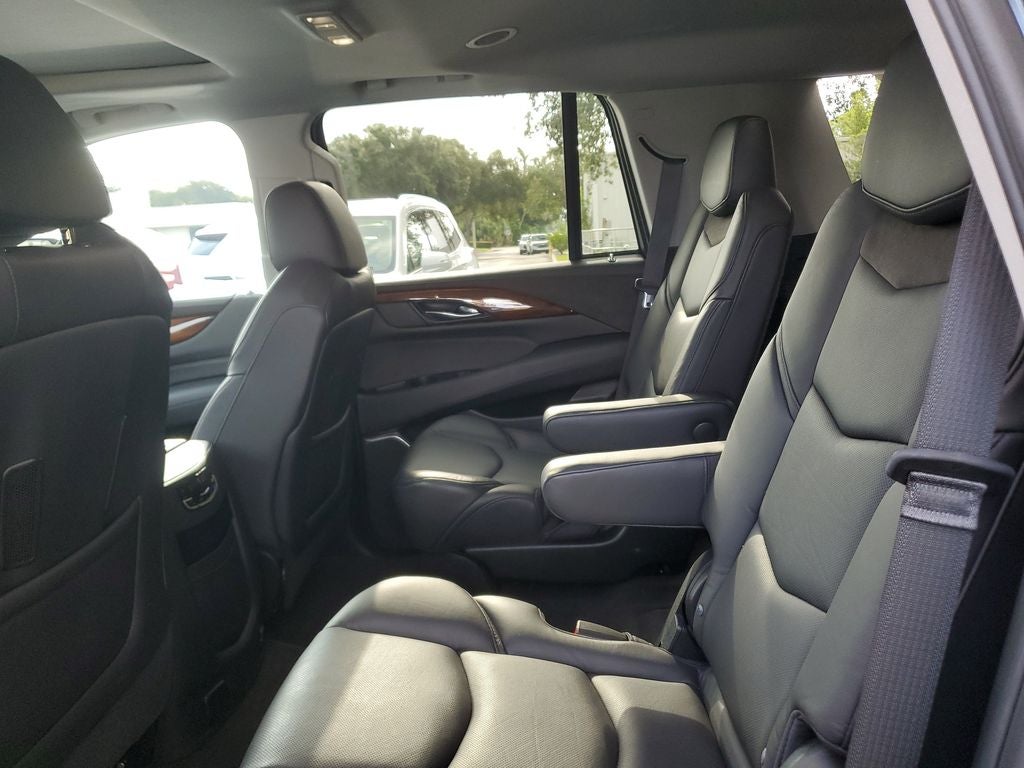 2020 Cadillac Escalade Luxury
