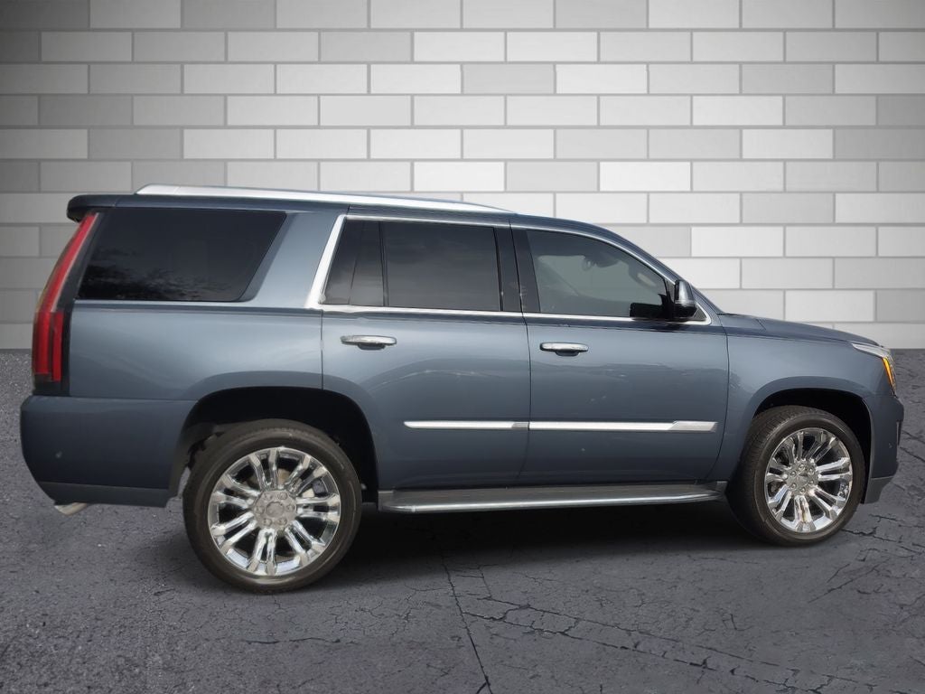 2020 Cadillac Escalade Luxury