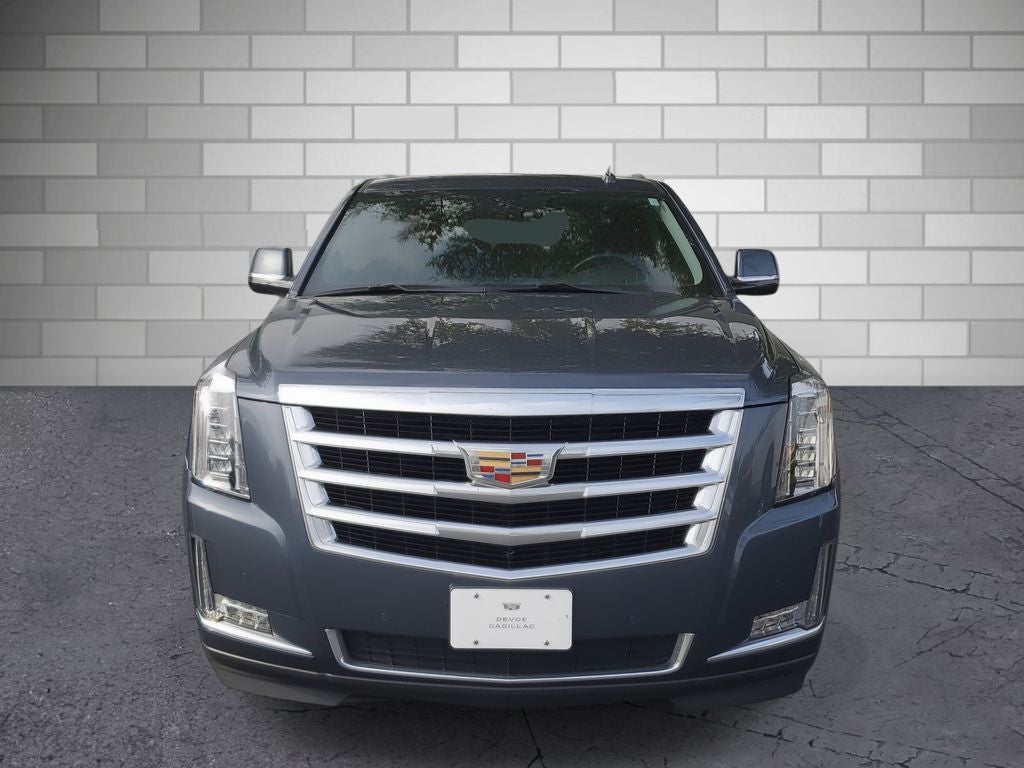 2020 Cadillac Escalade Luxury