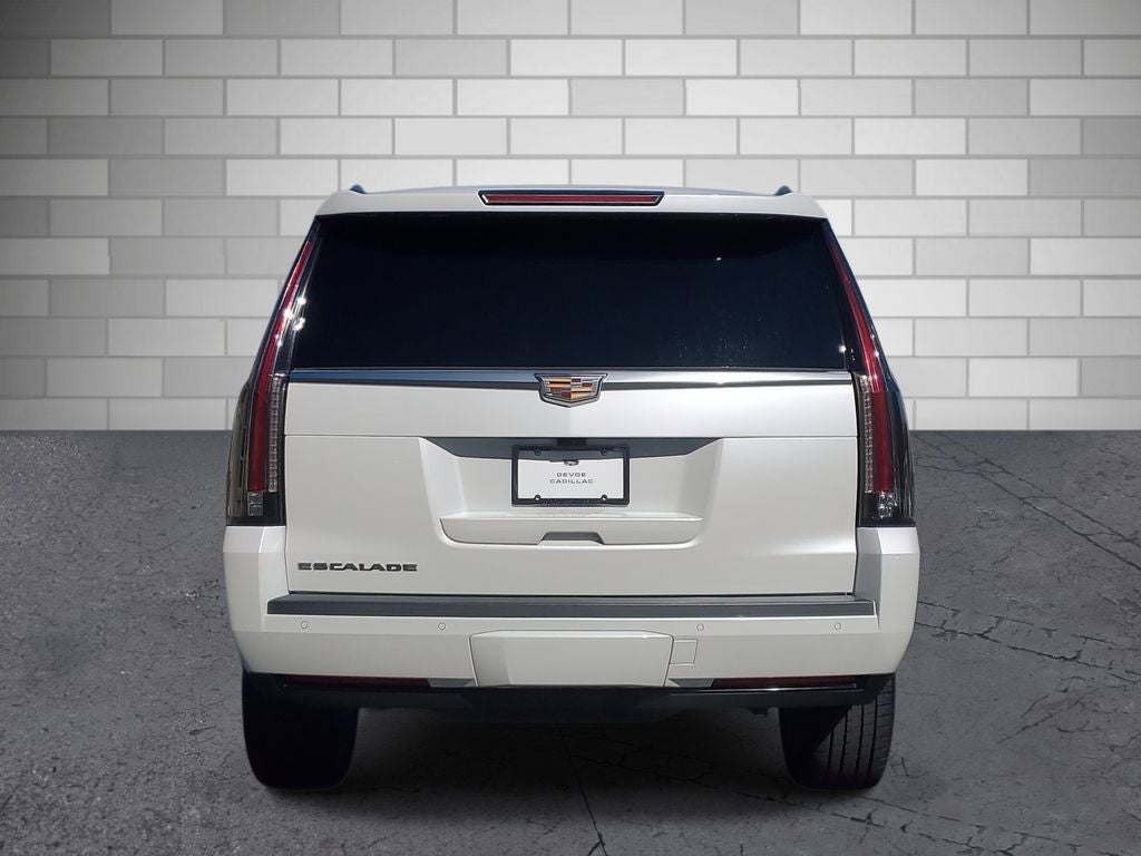2018 Cadillac Escalade Platinum