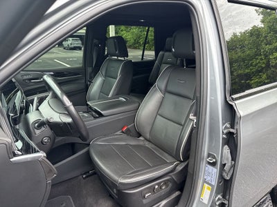 2023 Cadillac Escalade Sport