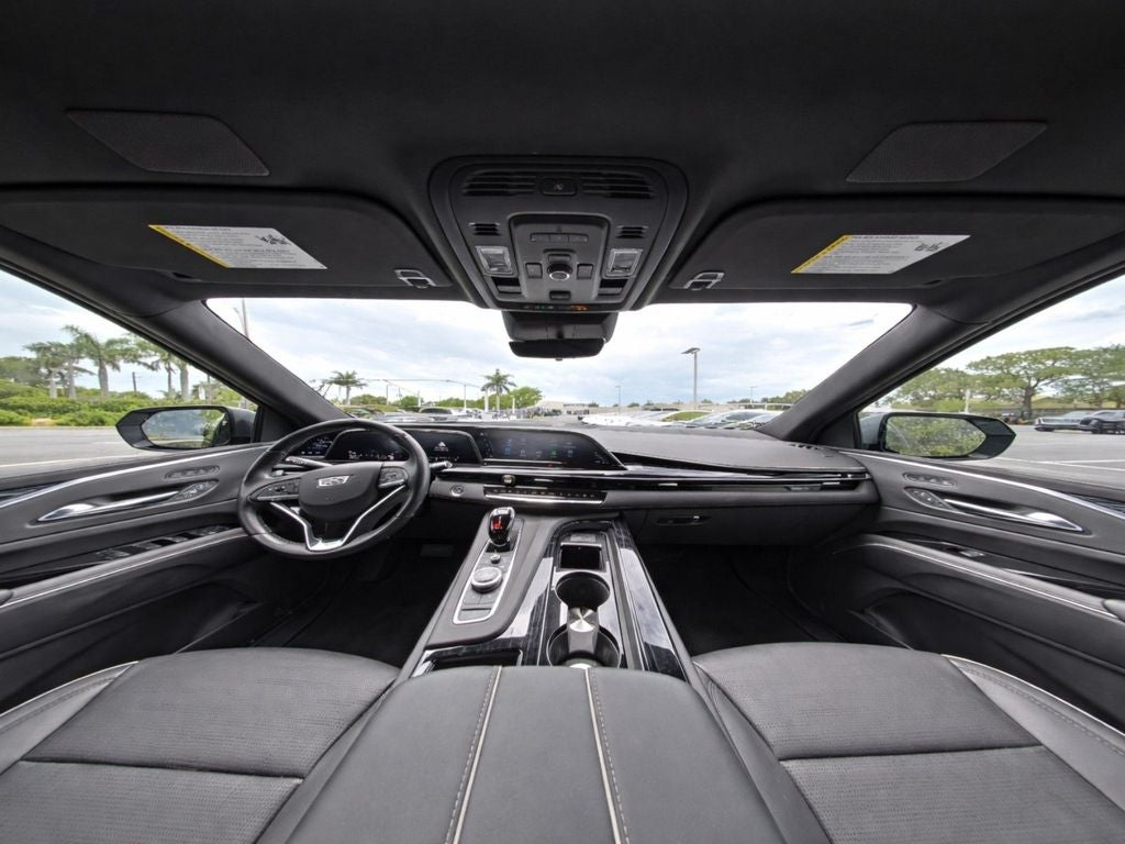 2023 Cadillac Escalade Sport