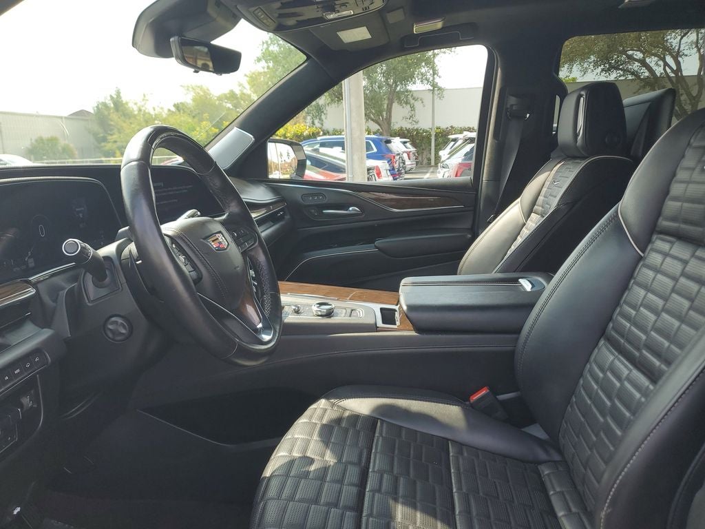 2023 Cadillac Escalade Sport Platinum