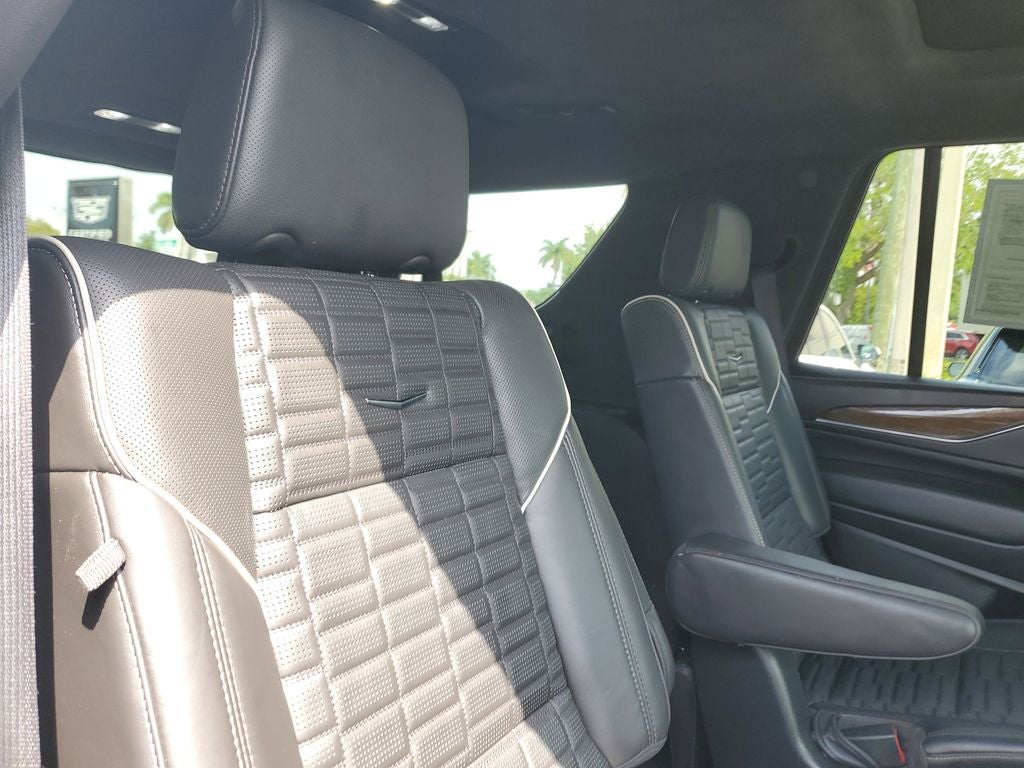 2023 Cadillac Escalade Sport Platinum