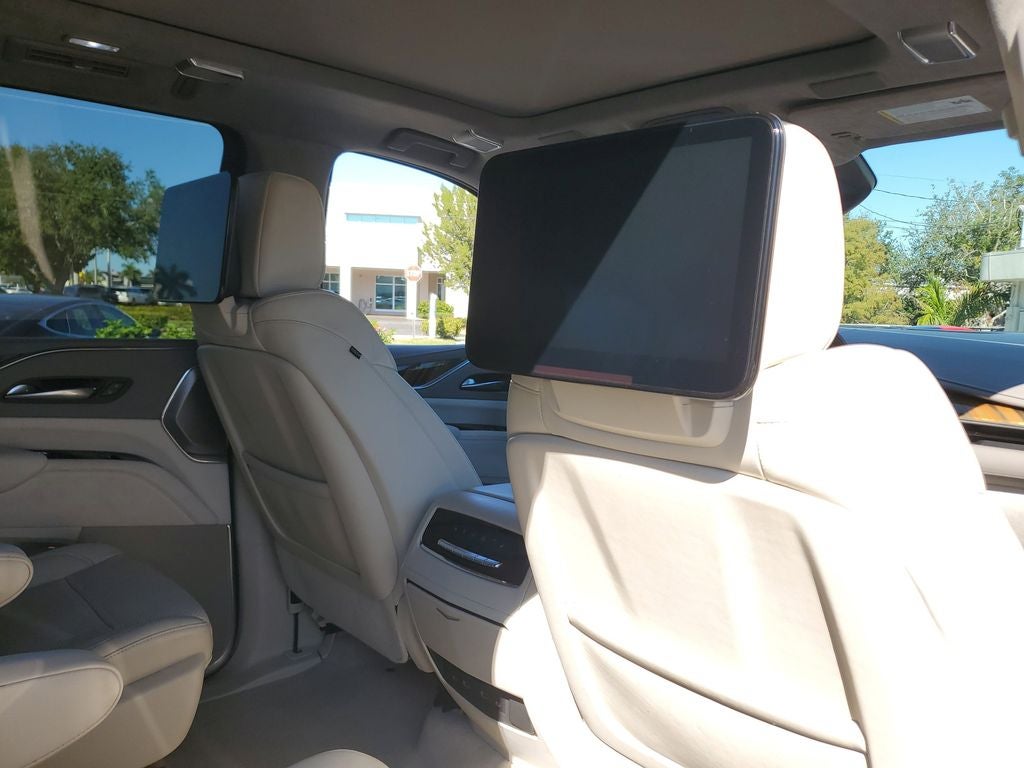 2022 Cadillac Escalade ESV Premium Luxury Platinum