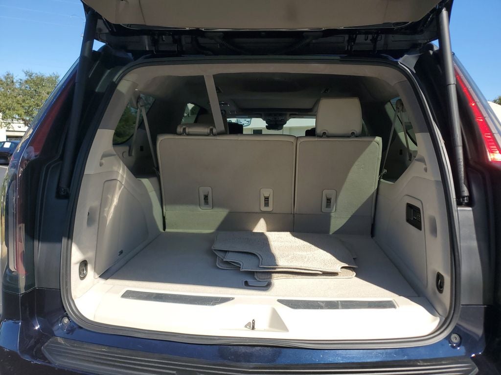 2022 Cadillac Escalade ESV Premium Luxury Platinum