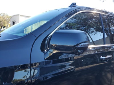 2023 Cadillac Escalade ESV Premium Luxury Platinum