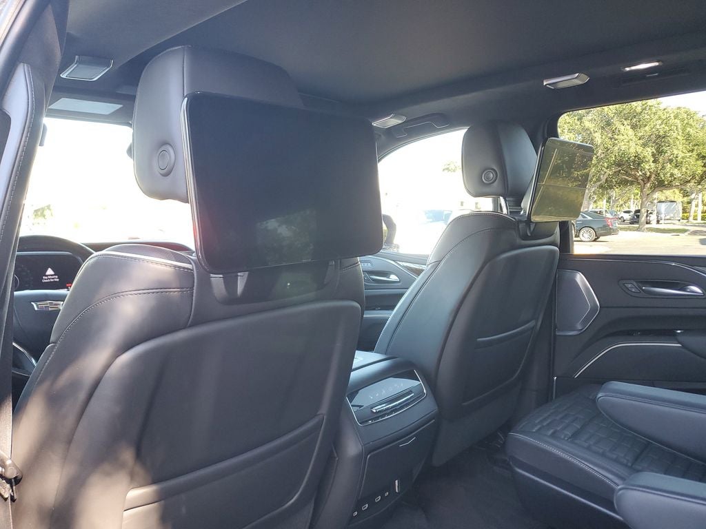 2023 Cadillac Escalade ESV Premium Luxury Platinum