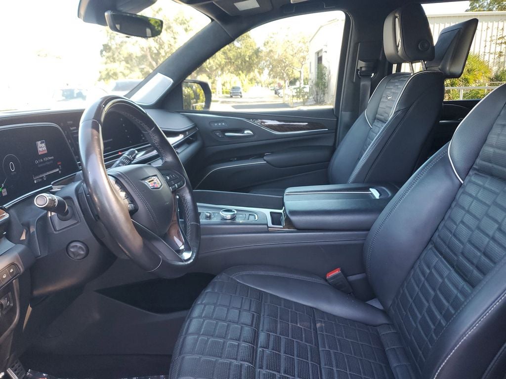 2023 Cadillac Escalade ESV Premium Luxury Platinum