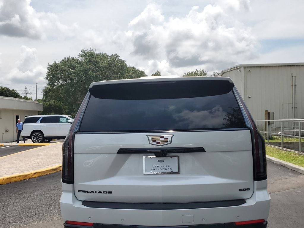 2025 Cadillac Escalade Sport Platinum