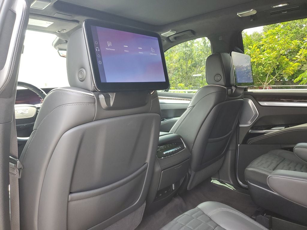 2025 Cadillac Escalade Sport Platinum