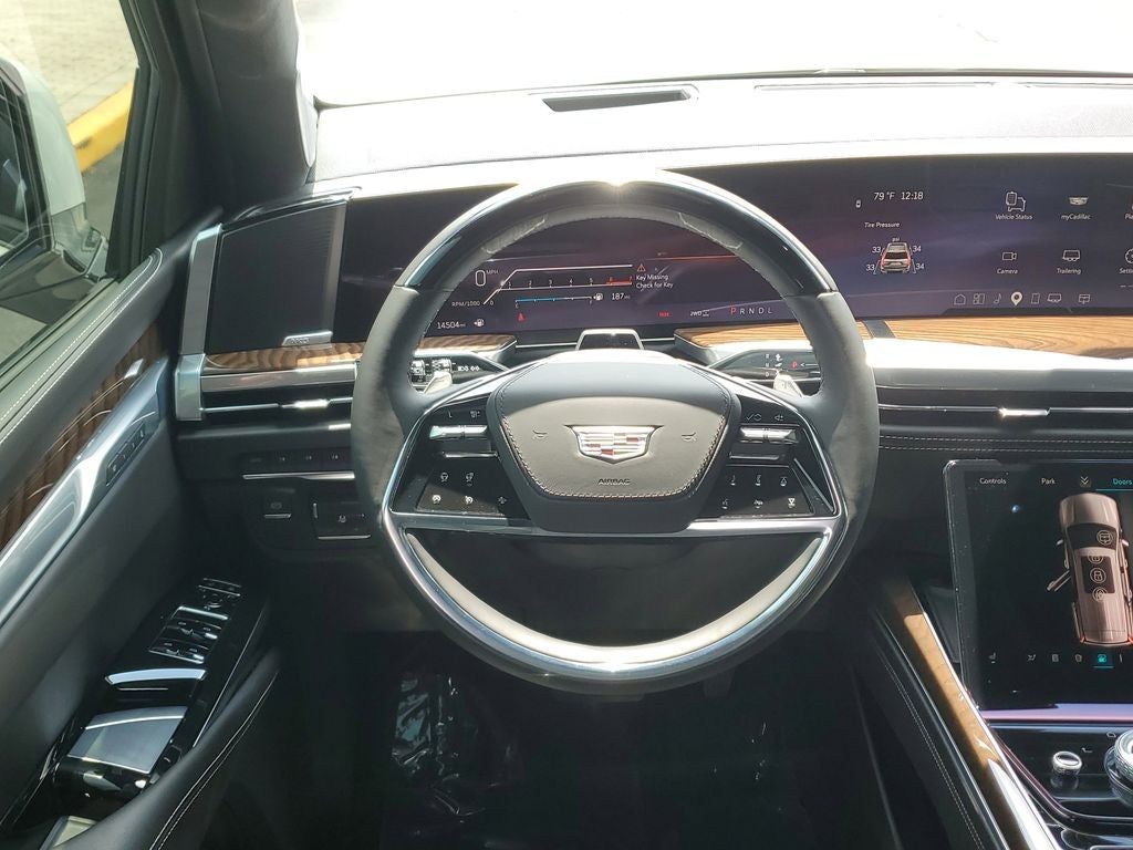 2025 Cadillac Escalade Sport Platinum