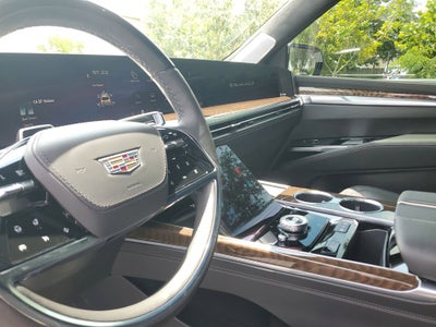 2025 Cadillac Escalade Sport Platinum