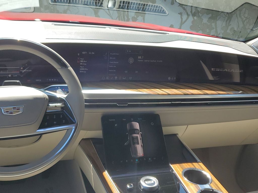 2025 Cadillac Escalade Sport Platinum