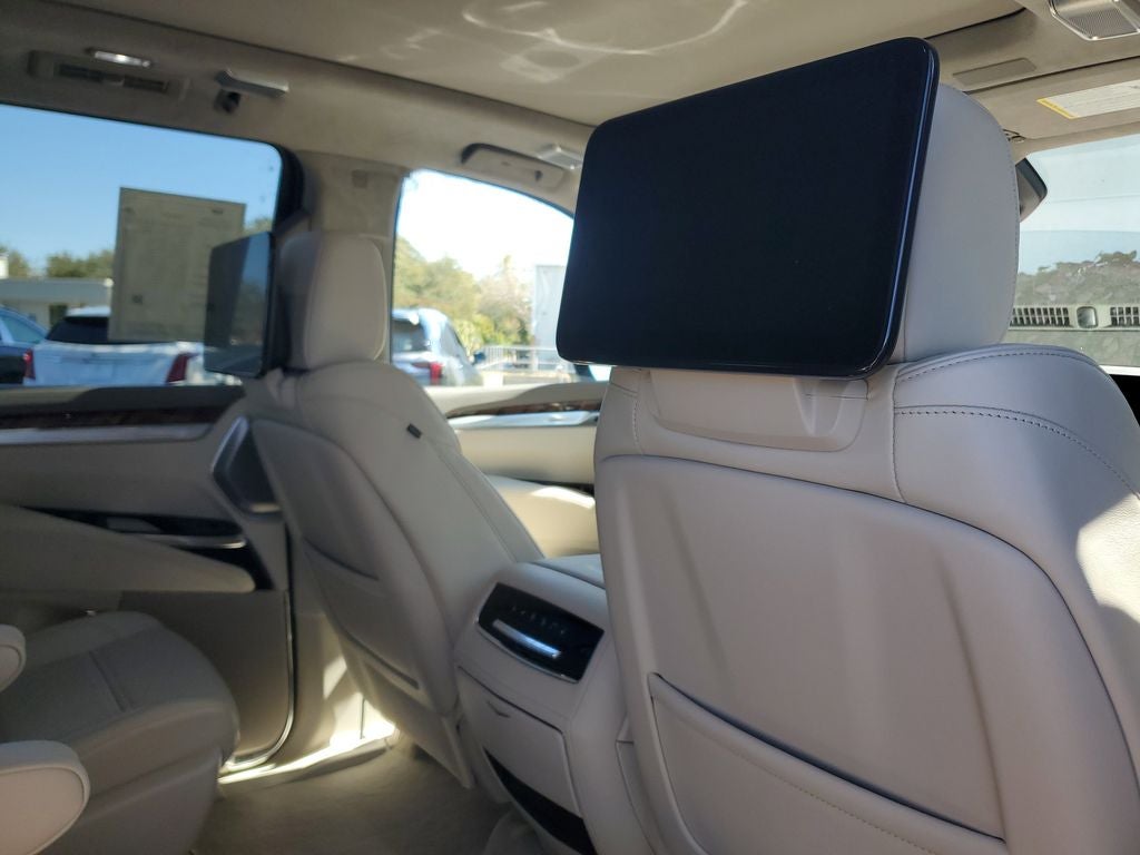 2025 Cadillac Escalade Sport Platinum