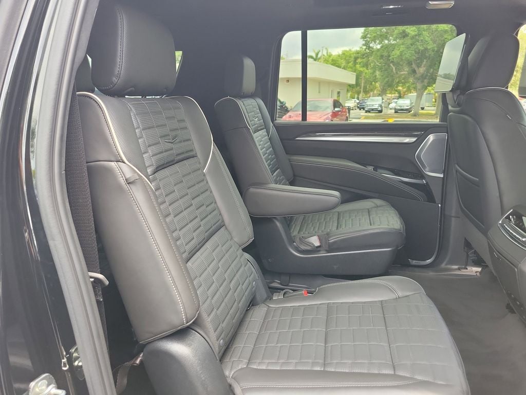 2026 Cadillac Escalade ESV V-Series