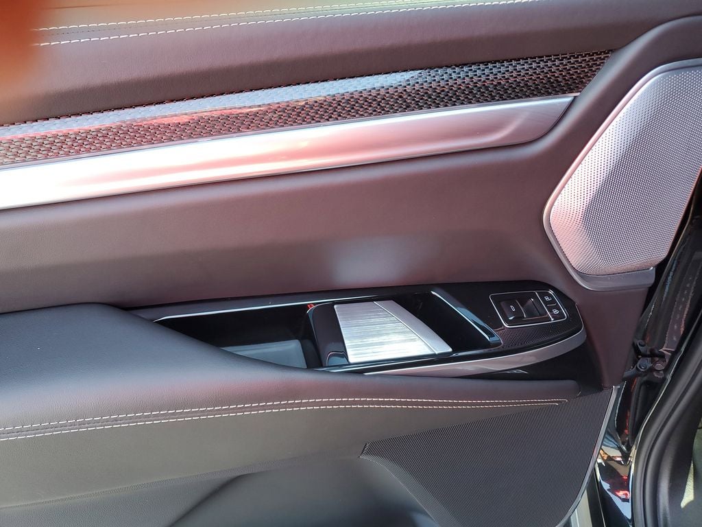 2025 Cadillac Escalade ESV Escalade-V ESV
