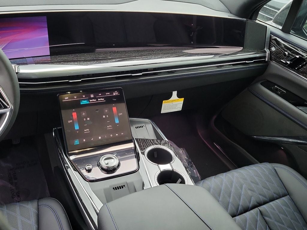 2025 Cadillac ESCALADE IQ Sport 1