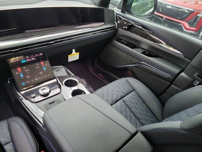 2025 Cadillac ESCALADE IQ Sport 1