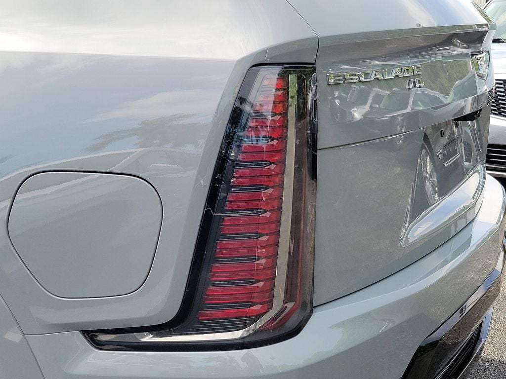 2026 Cadillac ESCALADE IQ Sport