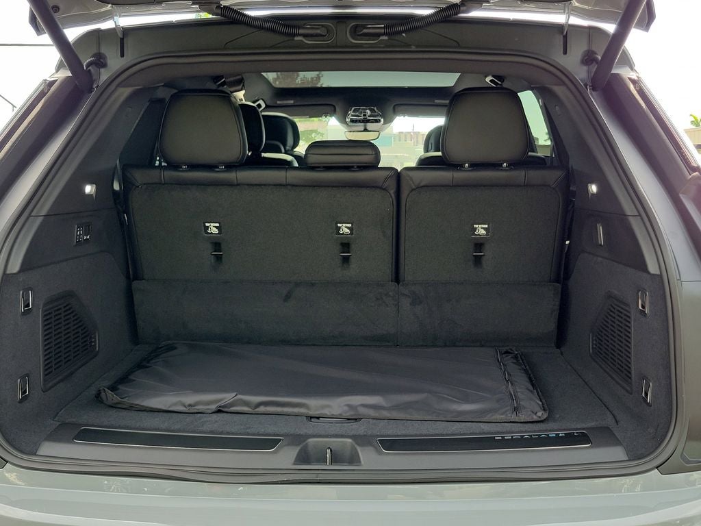 2026 Cadillac ESCALADE IQ Sport