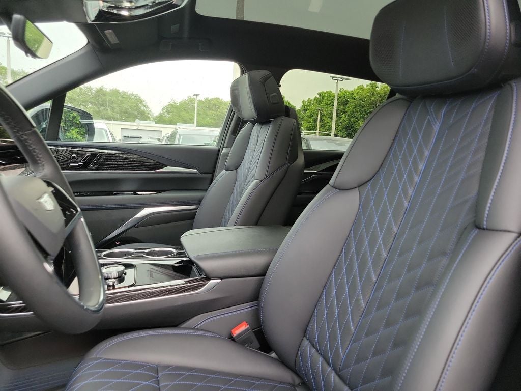 2026 Cadillac ESCALADE IQ Sport