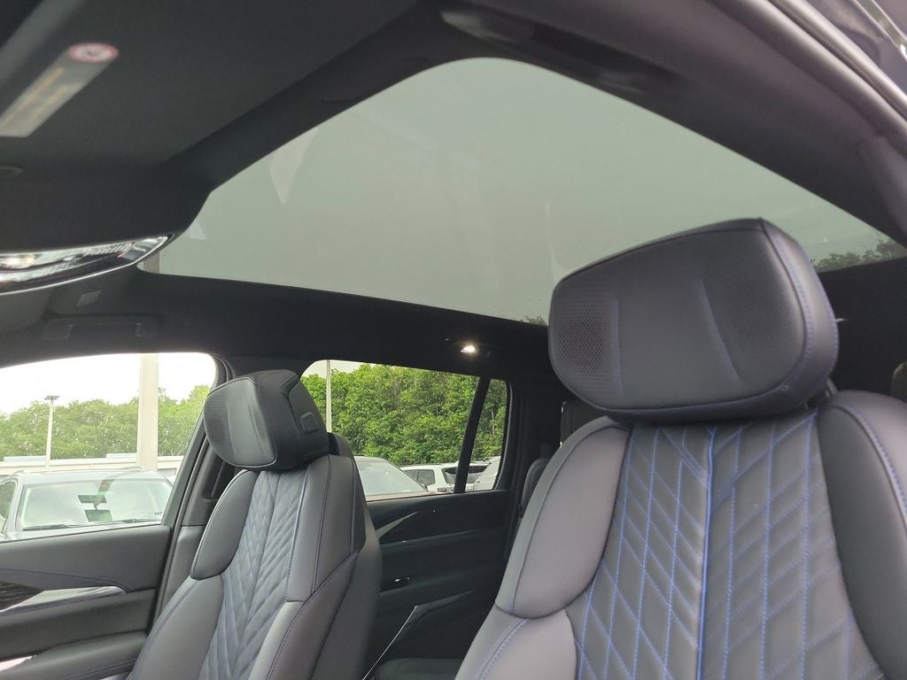 2026 Cadillac ESCALADE IQ Sport