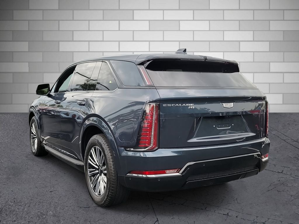 2026 Cadillac ESCALADE IQ Sport