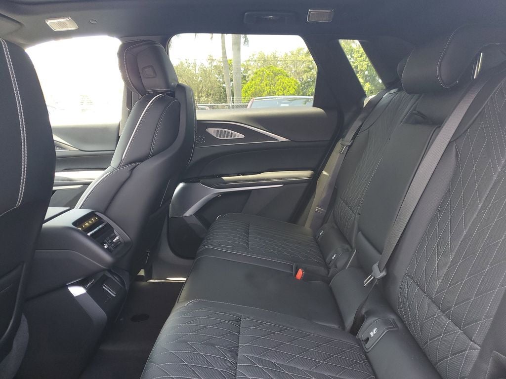 2026 Cadillac LYRIQ V-Series Premium