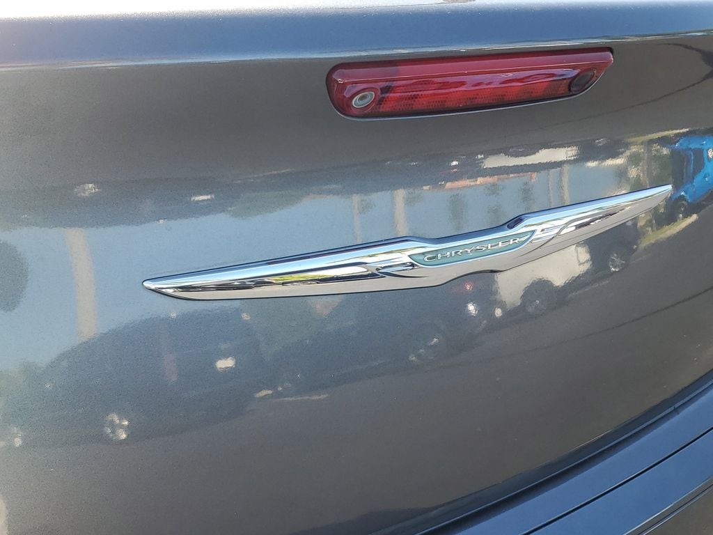 2019 Chrysler 300 Touring