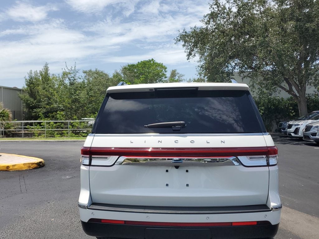 2024 Lincoln Navigator Premiere