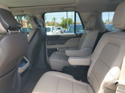 2024 Lincoln Navigator Premiere