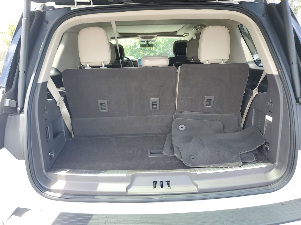 2024 Lincoln Navigator Premiere