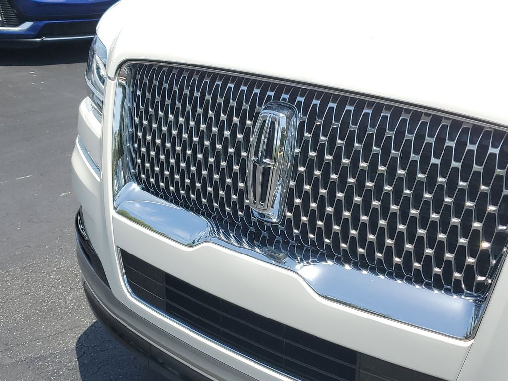 2024 Lincoln Navigator Premiere