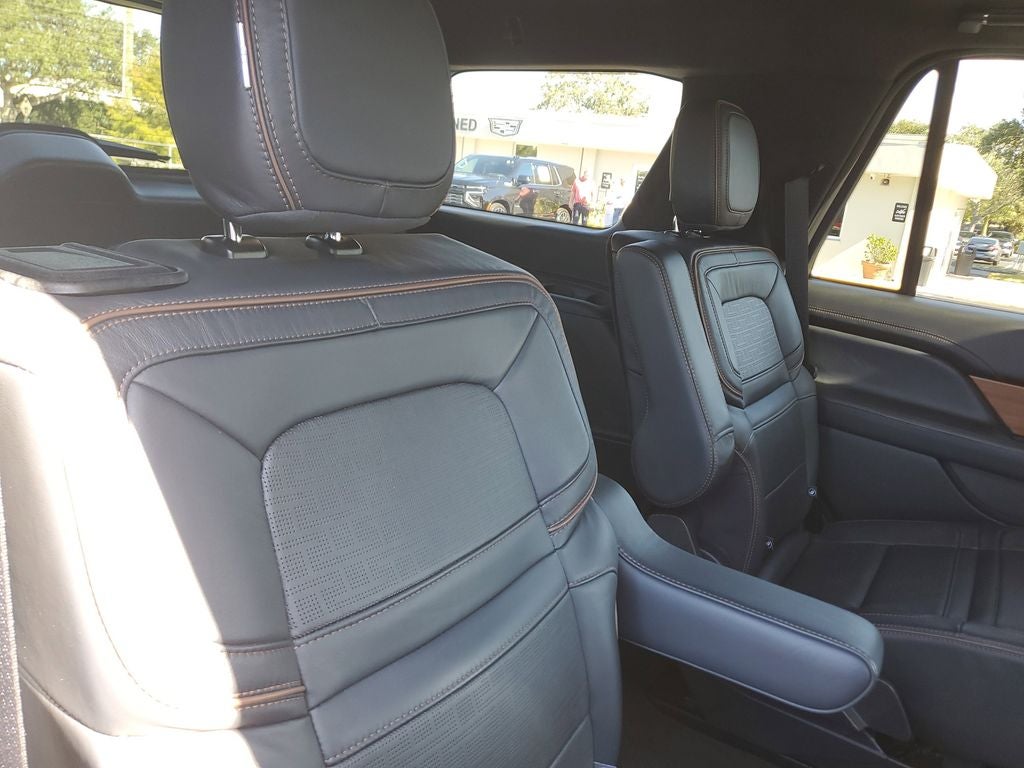 2023 Lincoln Navigator Black Label
