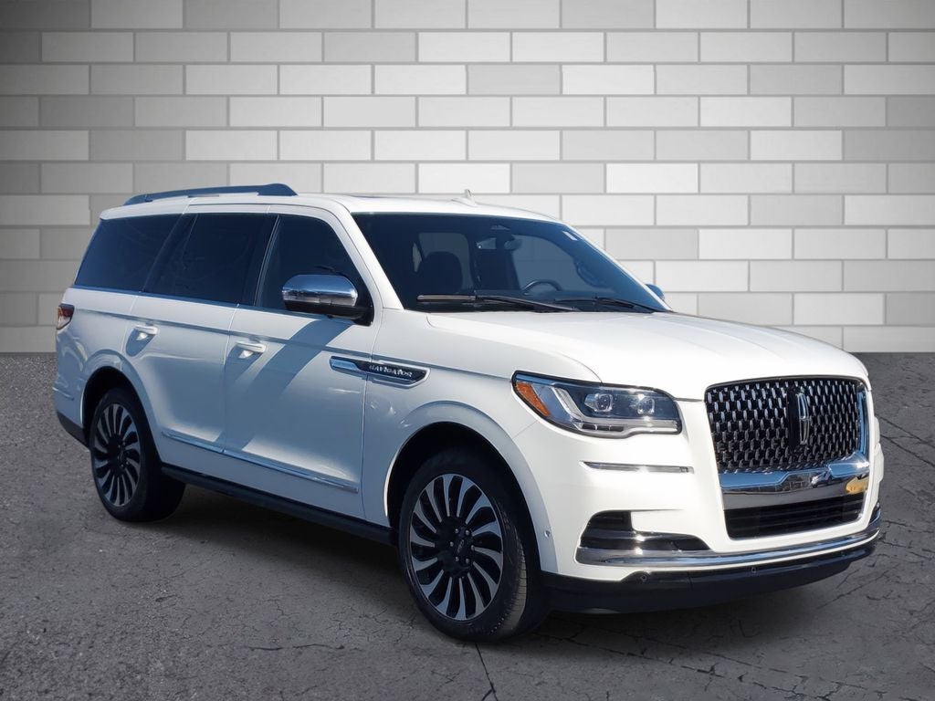 2023 Lincoln Navigator Black Label