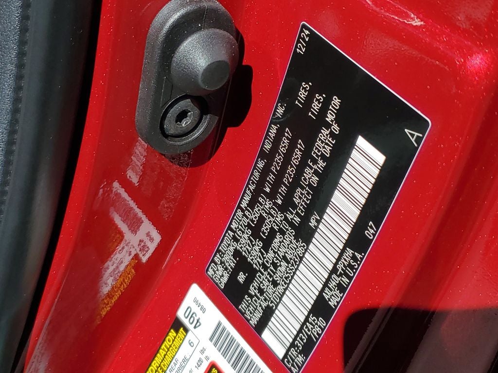 2025 Toyota Sienna XLE