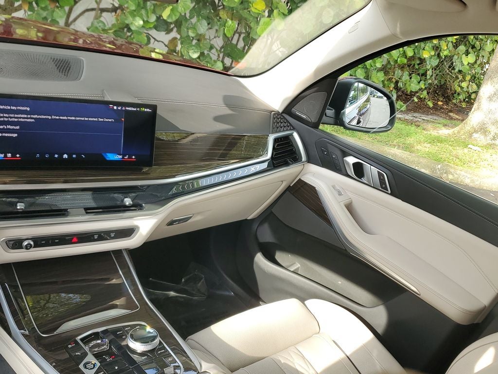 2024 BMW X7 xDrive40i