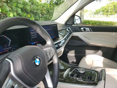 2024 BMW X7 xDrive40i