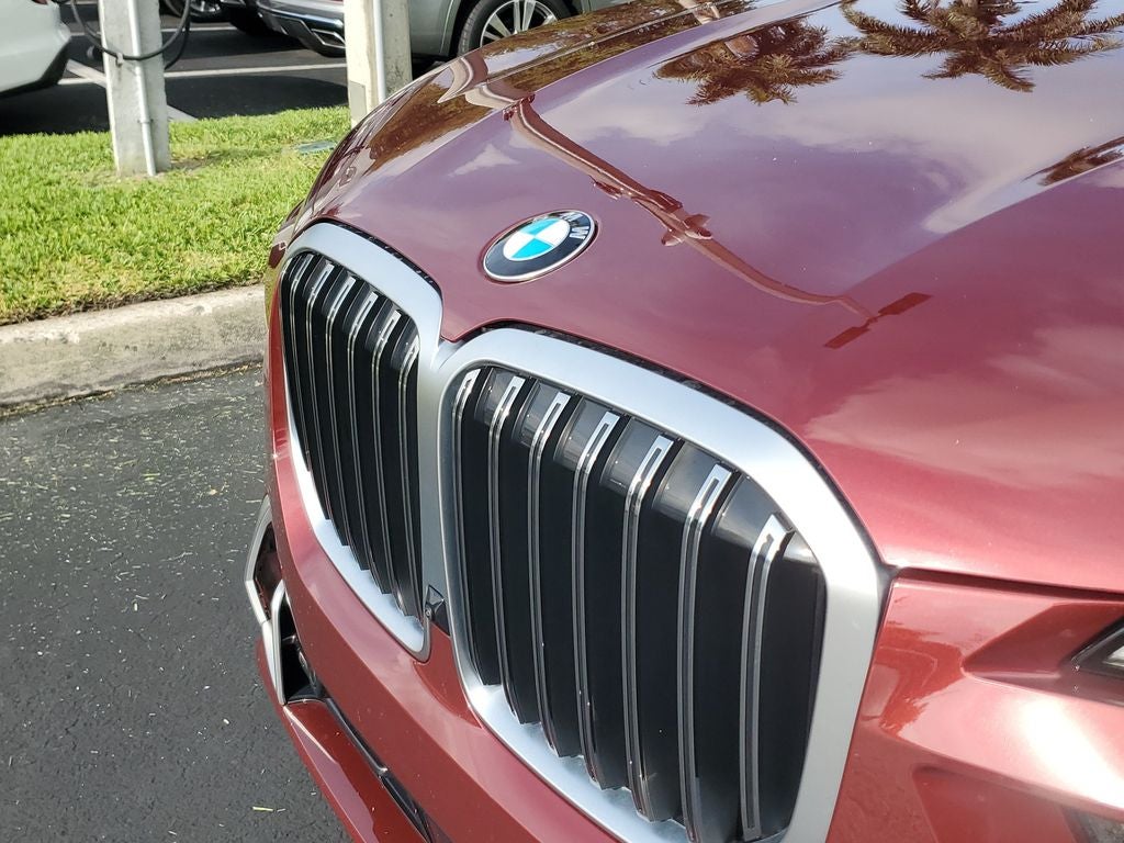 2024 BMW X7 xDrive40i