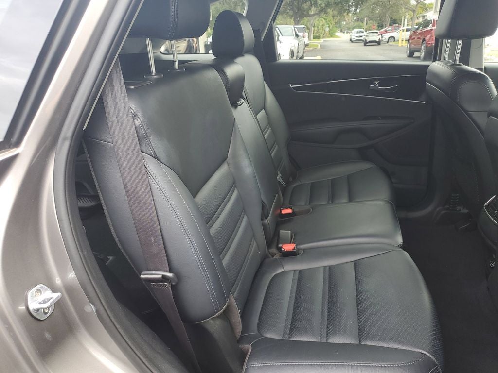 2019 Kia Sorento EX V6